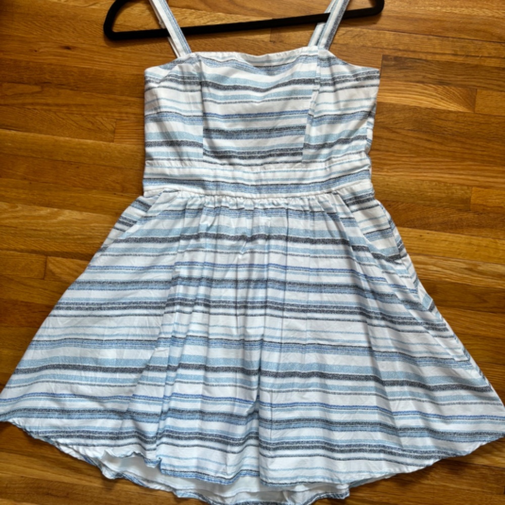 Sleeveless, Short, White dress with blue stripes